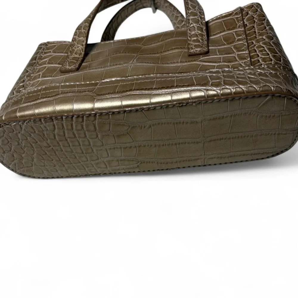 Tommy Hilfiger Crocodile Embossed Small Shoulder Bag Cream Gold